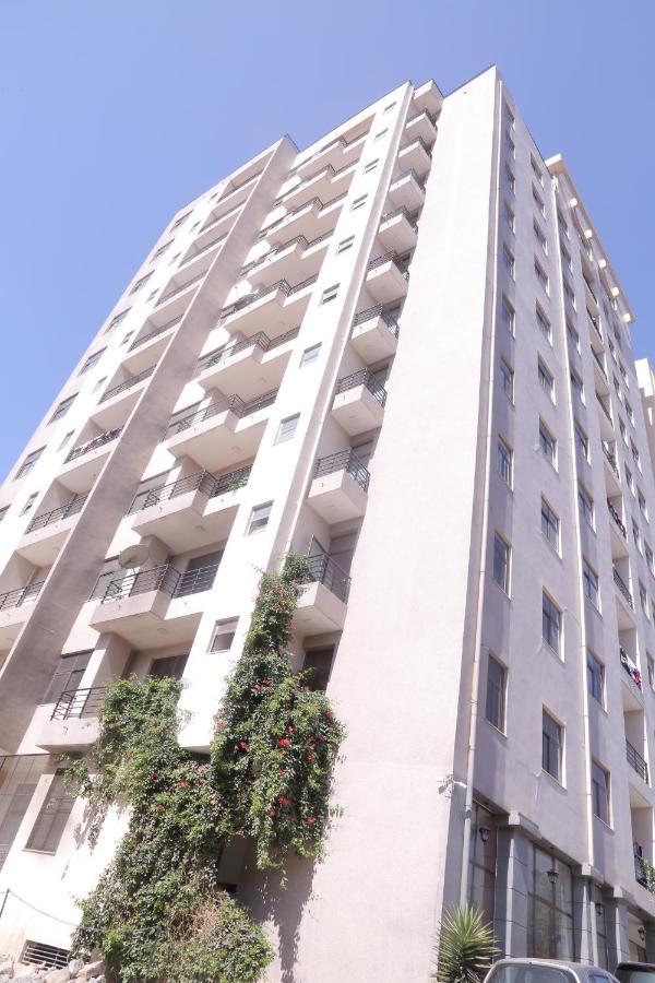 Matts Realestate Leilighet Addis Abeba Eksteriør bilde